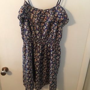XXL Dress with elastic waist and straps